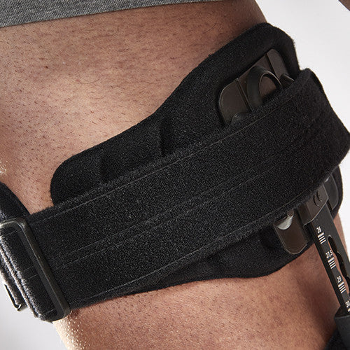 EKEEP® G1 CROSSKEEP R.O.M. - TUTORE DI GINOCCHIO